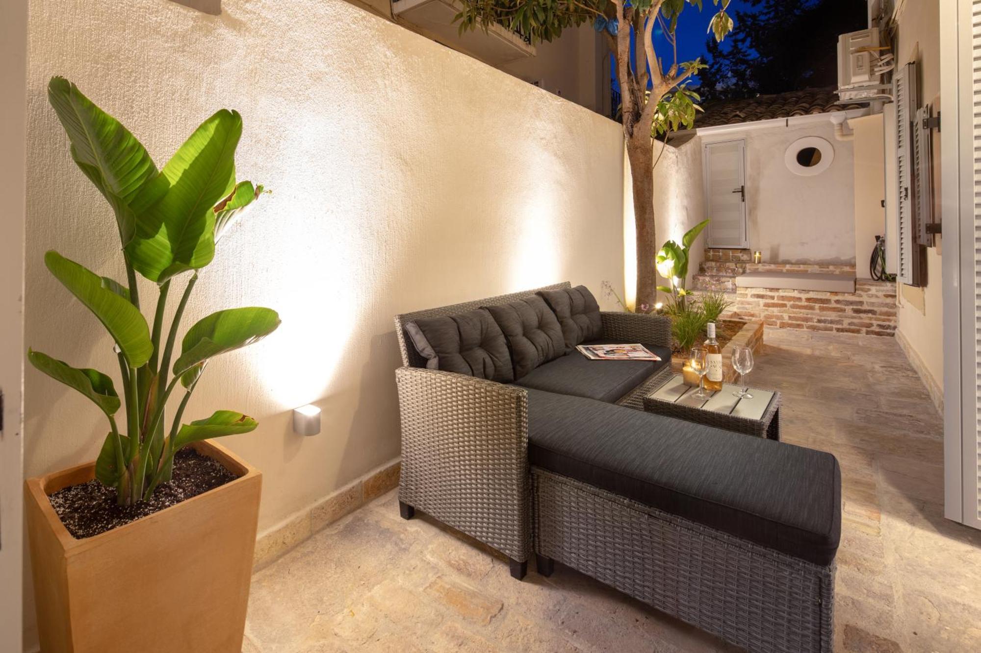 Modern-Vintage Old Town Suites Corfu  Exterior foto