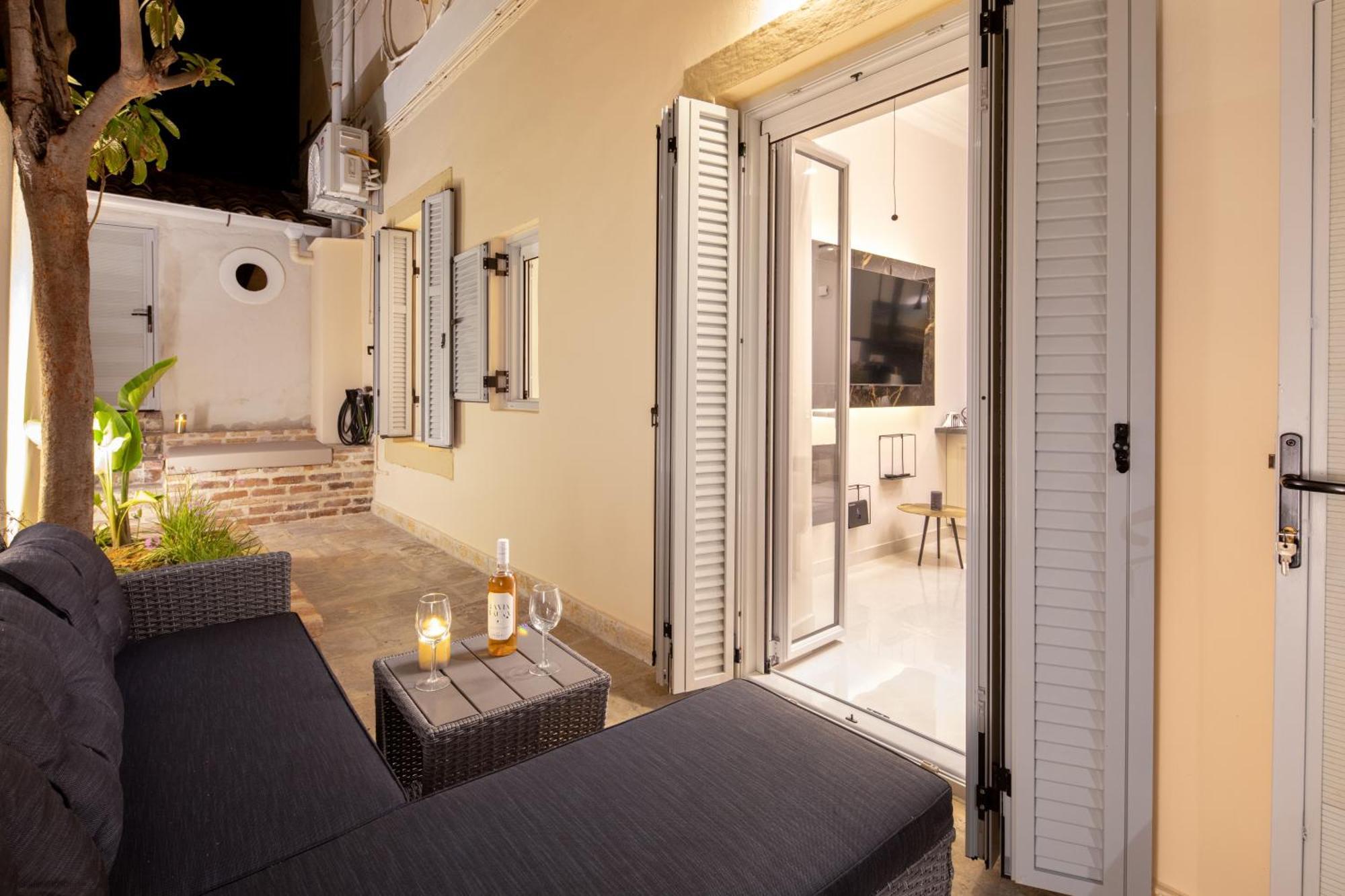 Modern-Vintage Old Town Suites Corfu  Exterior foto